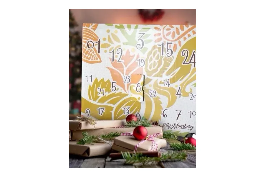 Elly Momberg Veganer Adventskalender mit nummerierten Türchen und Geschenkpäckchen