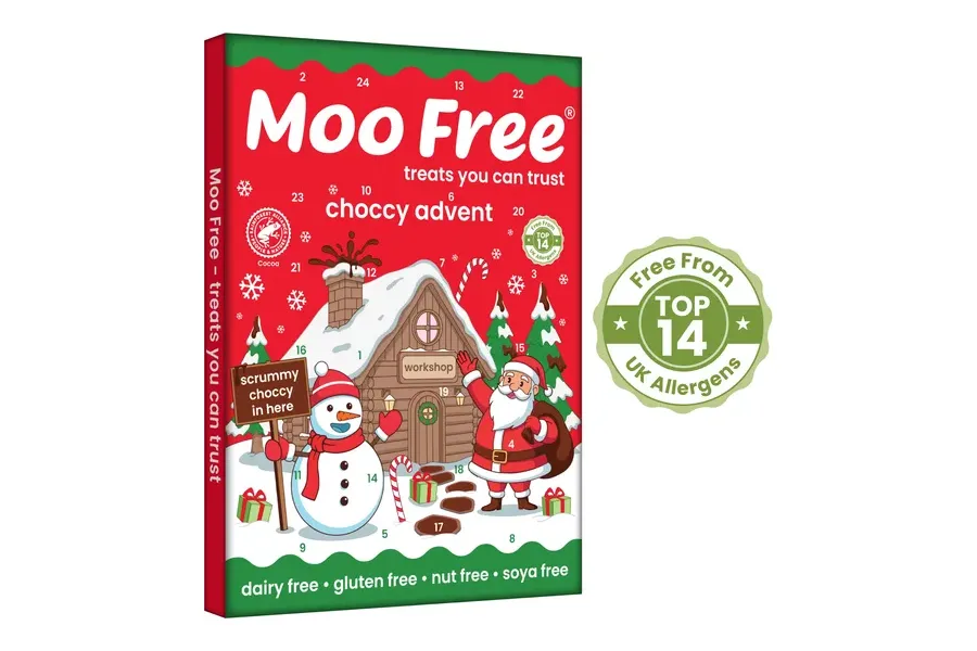 Roter Moo Free Choccy Advent Kalender mit Schneemann, Weihnachtsmann und Hütte