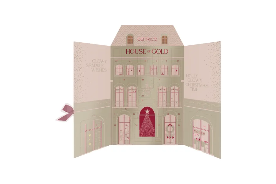 Catrice House of Gold Adventskalender 2026 als aufgeklapptes goldenes Haus mit 24 Fenstern