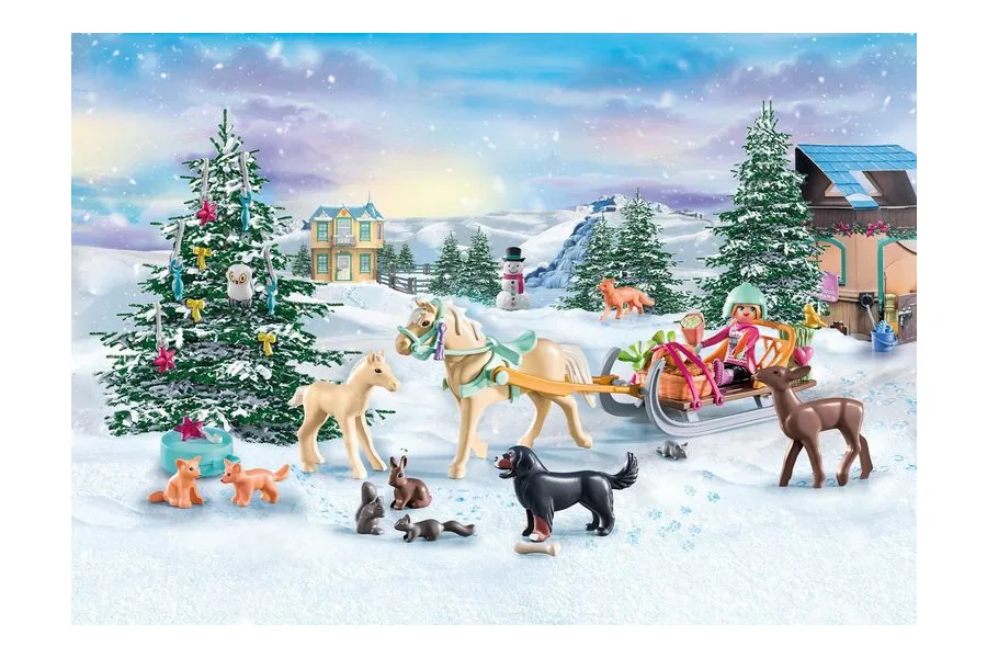 Spielszene aus dem Playmobil Adventskalender Pferde Weihnachtliche Schlittenfahrt 71345 mit Pferd, Fohlen, Hund und Waldtieren